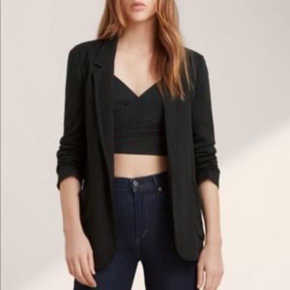 Aritzia Babaton⎜LINCOLN BRA TOP⎜BLACK - Picture 3 of 15